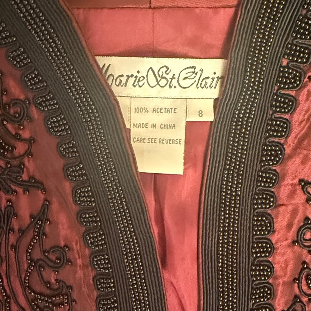 Vintage Marie, St. Claire iridescent burgundy beaded embroidered jacket - Picture 6 of 8